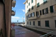 Genova Pegli vendesi bilocale da ristrutturare 45 mq
