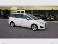 PEUGEOT 5008 BlueHDi 120 EAT6 S&S Business