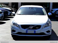 VOLVO V60 D3 R-design