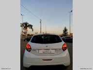 PEUGEOT 208 PureTech 82 5p. Allure