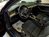 VOLKSWAGEN Passat Var. 1.6 TDI DSG EVO Business BMT