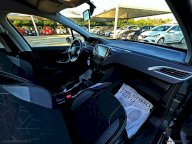 PEUGEOT 2008 BlueHDi 100 Allure