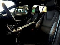 VOLVO V60 Cross Country D3 Geartr. Busin. Plus