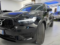VOLVO XC40 D3 Geartronic R-design TETTO APRIBILE