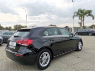 MERCEDES-BENZ A 180 d Automatic Business Extra