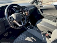 VOLKSWAGEN Tiguan 2.0 TDI DSG R LINE TOTAL BLACK