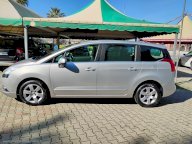 PEUGEOT 5008 1.6 HDi 110 CV Business