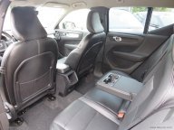 VOLVO XC40 D4 AWD Geartronic Momentum