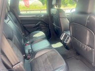 PORSCHE Cayenne 3.0 Diesel Platinum Edition