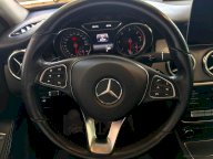 MERCEDES-BENZ GLA 200 d Automatic Sport