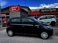 VOLKSWAGEN 1.0 5p. move up