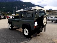 LAND ROVER Defender 90 2.4 TD4