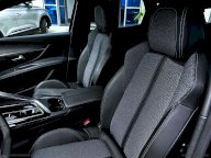 PEUGEOT 3008 BlueHDi 130 S&S EAT8 Allure Pack