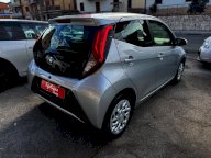 TOYOTA Aygo 1.0 VVT-i 72 CV 5p. x-business MMT