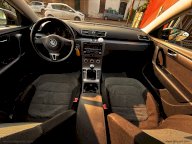 VOLKSWAGEN Passat Var. 2.0 TDI Highline BlueM.Tech
