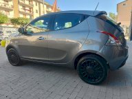 LANCIA Ypsilon 1.0 FireFly 5pS&S HYBRID SILVER