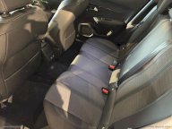 PEUGEOT 2008 BlueHDi 130 S&S EAT8 Allure