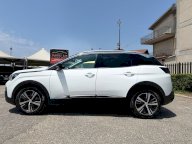 PEUGEOT 3008 BlueHDi 130 S&S EAT8 Allure
