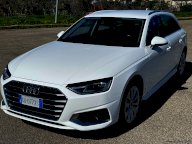 AUDI A4 Avant 35 TDI S TRONIC Business ADVANCE EVOLUTION