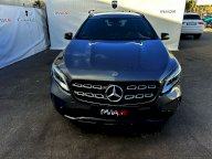 MERCEDES-BENZ GLA 200 d Automatic Premium