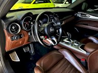 ALFA ROMEO Stelvio 2.0 Turbo 280 CV AT8 Q4 Veloce