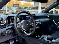 MERCEDES-BENZ A 180 d Automatic Premium