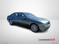 BMW 735i