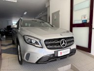 MERCEDES-BENZ GLA 180 d Automatic Business