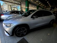 MERCEDES-BENZ GLA 180 d Automatic Premium