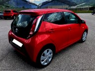 TOYOTA Aygo 1.0 VVT-i 69 CV 5p. x-play TSS