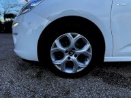 CITROEN C3 PureTech 82 EXCLUSIVE STYLE