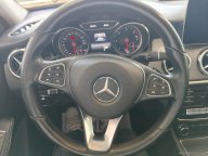 MERCEDES-BENZ GLA 200 d Automatic Sport