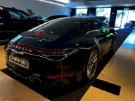 PORSCHE 911 Carrera 4S