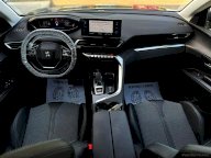 PEUGEOT 5008 BlueHDi 130 S&S EAT8 Allure