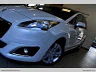 PEUGEOT 5008 BlueHDi 120 S&S Allure