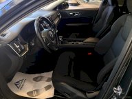 VOLVO V60 D3 AWD Geartronic Momentum