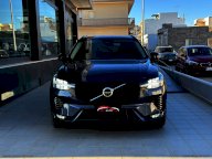 VOLVO XC60 B4