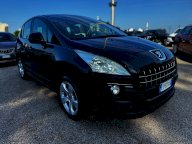 PEUGEOT 3008 1.6 HDi 110 CV Business