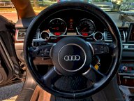 AUDI A8 3.0 V6 TDI quattro tiptronic