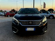 PEUGEOT 5008 BlueHDi 130 S&S EAT8 Allure