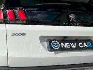 PEUGEOT 3008 BlueHDi 130 S&S EAT8 Business