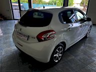 PEUGEOT 208 1.2 VTi 82 CV 5p. Allure