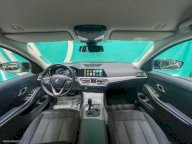 BMW 318d Touring Business Advantage
