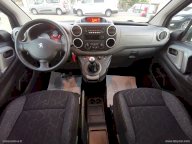 PEUGEOT Partner Tepee BlueHDi 100 Outdoor