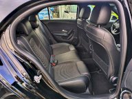 MERCEDES-BENZ A 180 d Automatic Business Extra