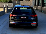 AUDI A4 Avant 40 TDI S tronic S line edition