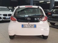 TOYOTA Aygo 1.0 VVT-i 5p. Now Connect