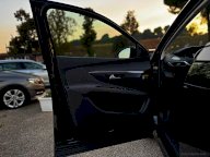 PEUGEOT 3008 BlueHDi 130 S&S Crossway