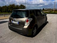 TOYOTA Verso 1.6 D-4D Active