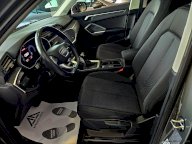 AUDI Q3 35 TDI S tronic Business Advanced